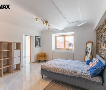 Pronájem domu 203 m², Kosoř - Fotografie 3