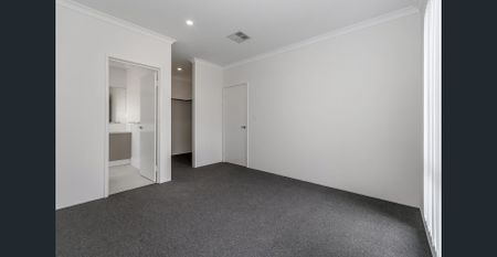 Brand New Family Home in the Heart of Baldivis - Photo 4