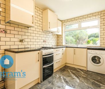 3 bed Detached House for Rent - Photo 6