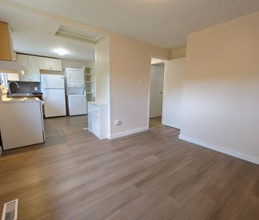 For Lease - 1443 Glen Rutley Circle, Mississauga, Ontario - Photo 3