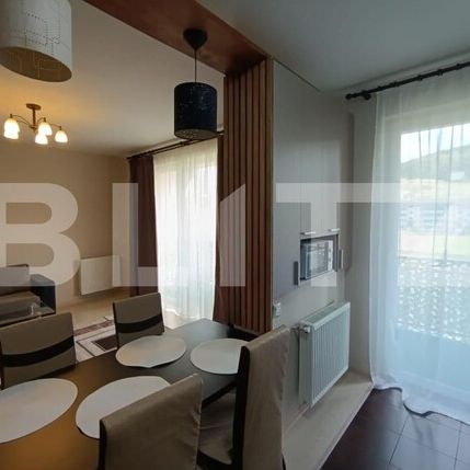 Apartament cu 2 camere, recent renovat, 51 mp, 2 balcoane, zona Eroilor - Photo 1