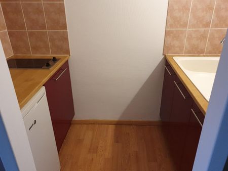 Location Appartement 1 pièce 32m² ARRAS 62000 - Photo 3