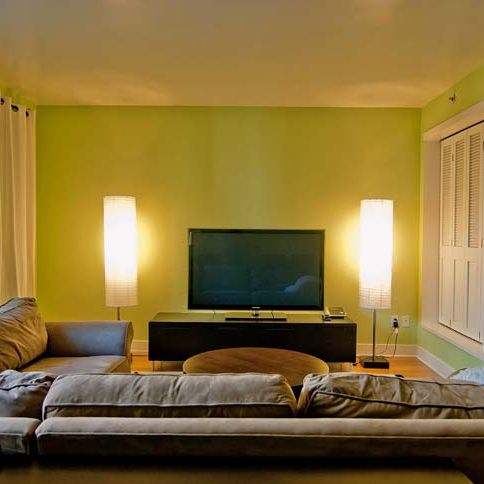 SPACIOUS 1 BEDROOM APARTMENT IN LONDON ONTARIO - Photo 1