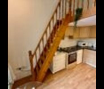 Studio Flat, Very Near St Stephens Gardens Area, W2 - Photo 5