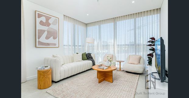 Three Bedroom Apartment with Amazing Views - Photo 1