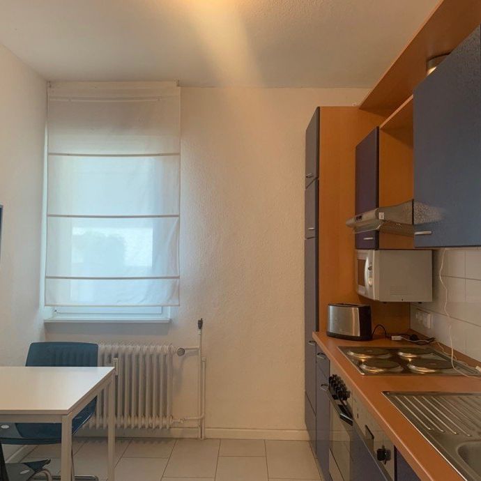 SANKT AUGUSTIN, schöne 2-Zimmer-Wohnung mit heller Küche, 58 m² Wfl., großer Balkon -voll möbliert- - Photo 1