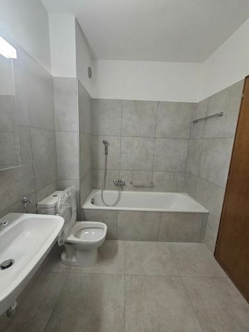 4.5 locali ristrutturato con ampia terrazza - Photo 5