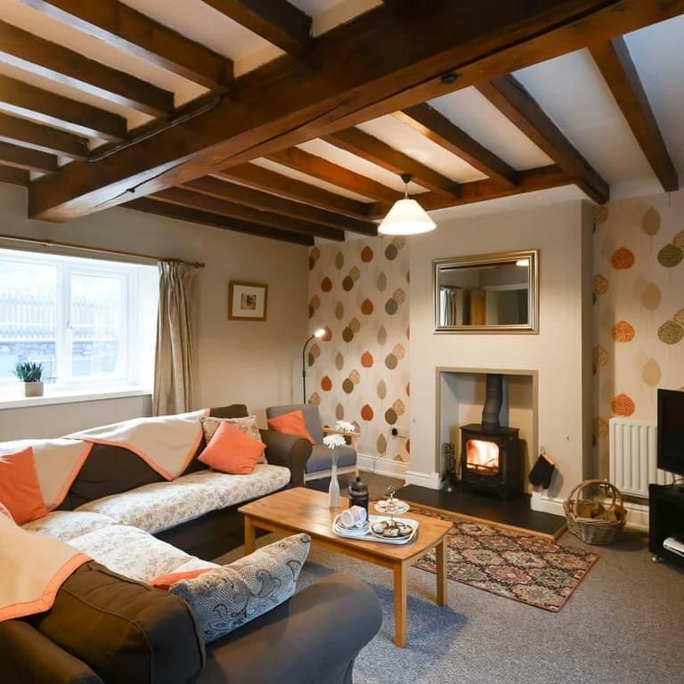 4 bedroom detached house to rent - Photo 1