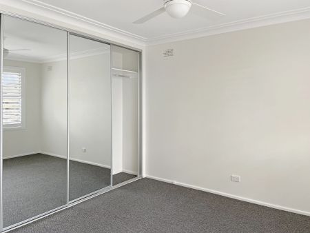 Beautifully Renovated 3-Bedroom Home - Photo 5