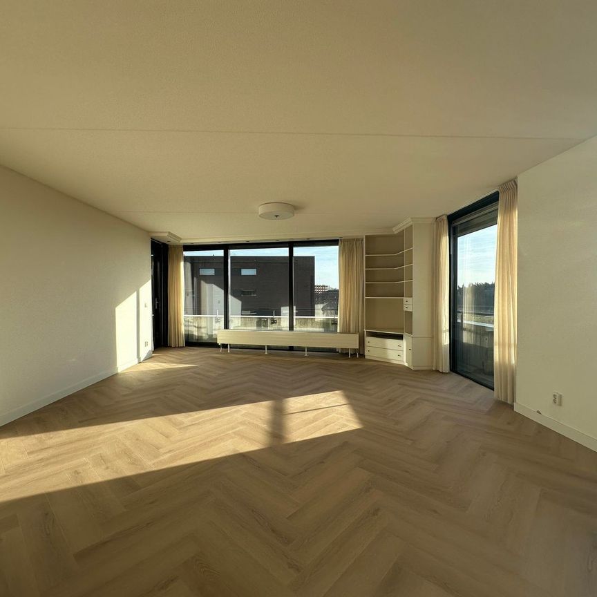 Zandbloem, Eindhoven - Photo 1