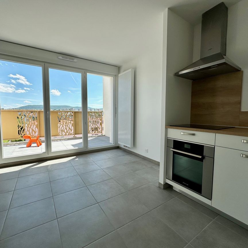 T3 NEUF+BALCON+PARKING SECTEUR BREZET 67 M2 - Photo 1