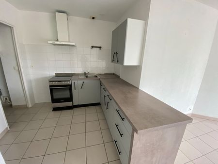 Location appartement 2 pièces, 47.75m², Castelnaudary - Photo 4