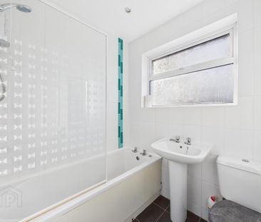 37 Sunnyside Park, Belfast, BT7 3DT - Photo 1