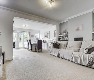 2 bedroom detached bungalow to rent - Photo 1