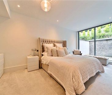 4 bedroom semi-detached house to rent - Photo 4