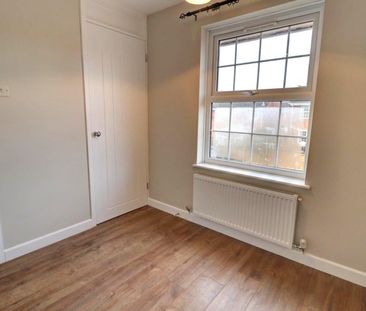 3 BED Detached house To rent - Photo 3