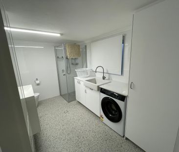 North Perth - Photo 5