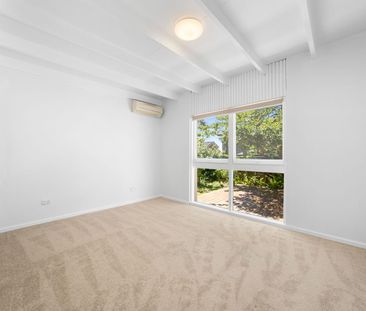 Beautifully Renovated Four-Bedroom Home with Spacious Outdoor Living - Photo 4