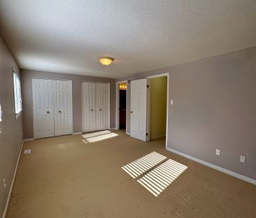 For Lease - 629 Violet Street, Waterloo, Ontario - Photo 3