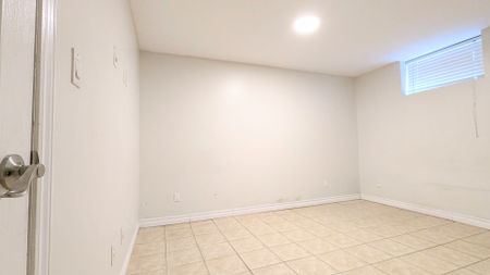 For Lease - 1209 Sixth Line Unit# Lower, Oakville, Ontario - Photo 5