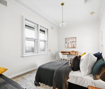 Location and Ease in the heart of Sydenham - Photo 4