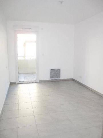 Location appartement récent 2 pièces 39.6 m² à Montpellier (34000) - Photo 2