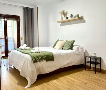 Calle Almáchar, Málaga, Andalusia 29004 - Photo 6