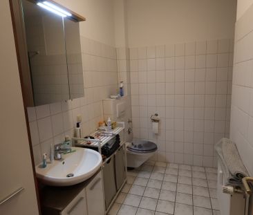 Erdgeschosswohnung mit Terrasse, Stellplatz und Keller - Photo 5