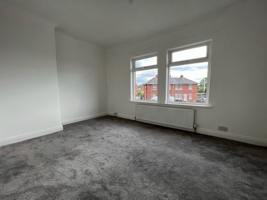 Highfield Park - Photo 1