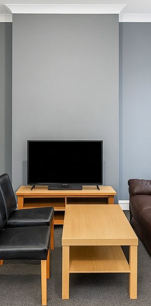 Room in a Shared House, Norwood Grove, B19 - Photo 1