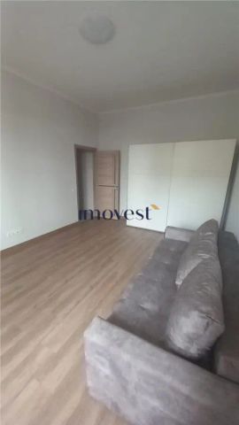 De inchiriat: Apartament cu 3 camere in zona Centrala - Fotografie 5