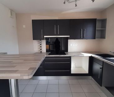 location Appartement T2 DE 49.9m² À LEGUEVIN - Photo 4