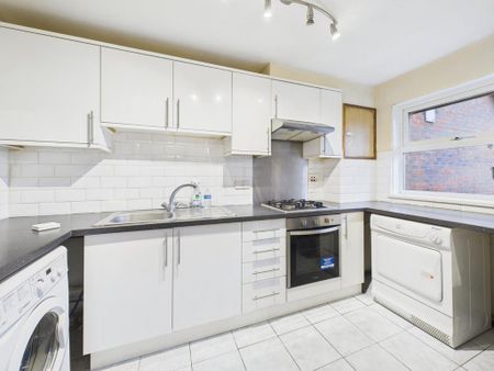 2 bedroom apartment to rent - Photo 5