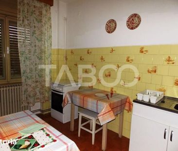 Apartament cu 3 camere 150 mp utili terasa 30 mp Parcul Sub Arini - Photo 1