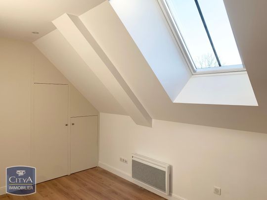 Location Appartement 3 pièces 68m² FONTENAY LE COMTE 85200 - Photo 1