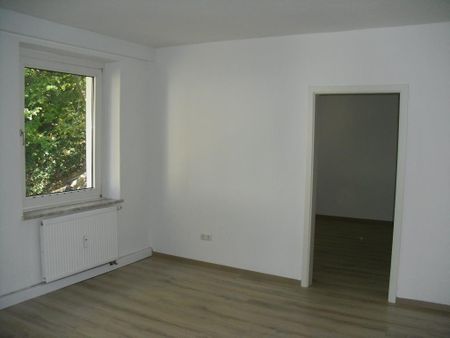 Demnächst frei! 4-Zimmer-Wohnung in Heiligenhaus - Photo 2