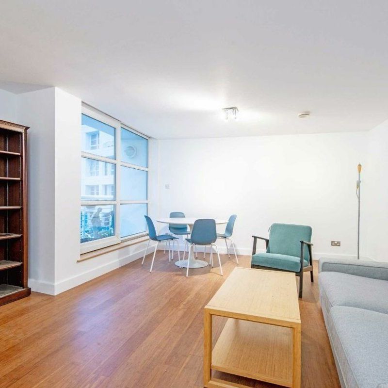 Manchester Road, Canary Wharf, E14 - Photo 1