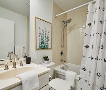 For Lease - 38 Lee Centre Drive Unit# TH128, Toronto, Ontario - Photo 6