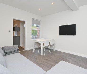 3 bedroom duplex to rent - Photo 1