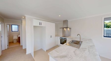 Gonville - 3 Bedrooms - Photo 2