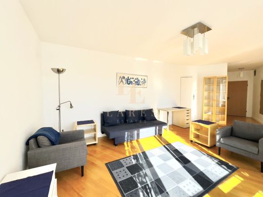 Kawalerka na Śródmieściu przy metro Politechnika - Zdjęcie 1