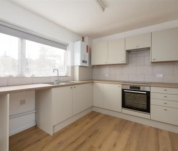3 bedroom house to rent - Photo 3