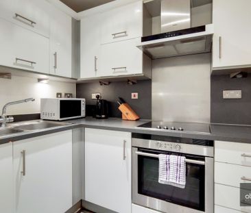 Eluna Apartments, London, E1W - Photo 2