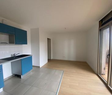 Location Appartement 2 pièces 44m² BORDEAUX 33100 - Photo 3