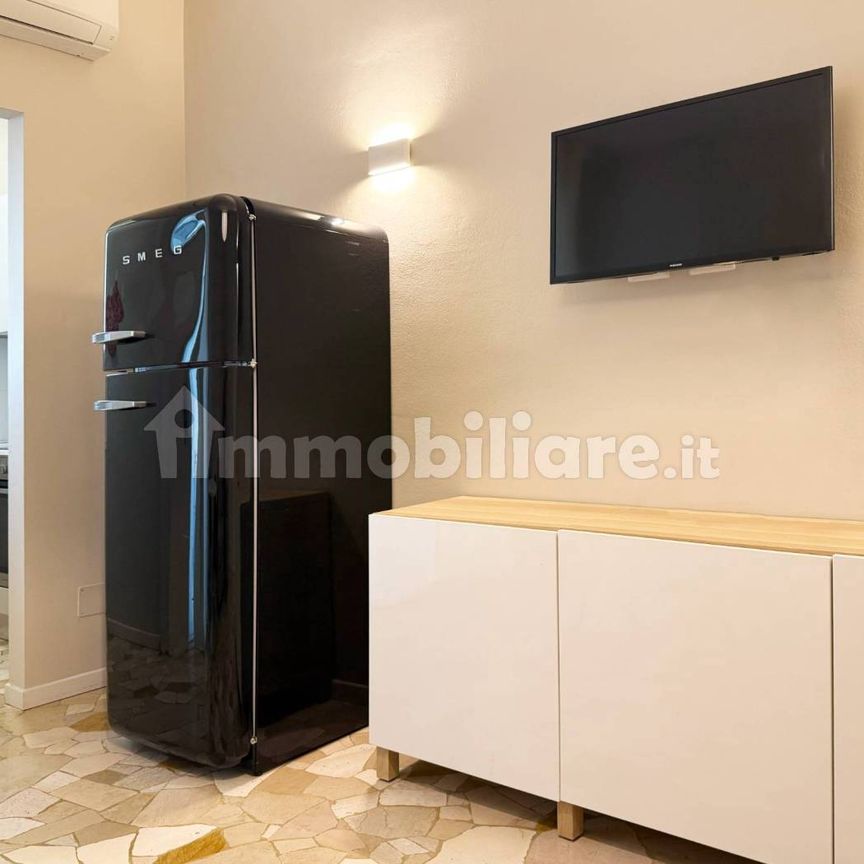 Bilocale ottimo stato, sesto piano, Udine, Milano - Photo 1