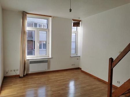 Appartement à Louer à LILLE 590 € - Photo 4