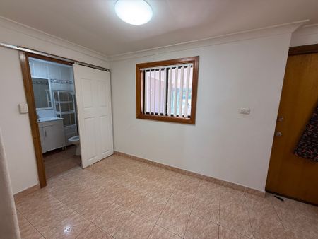 3 Bedroom Family home - Photo 5