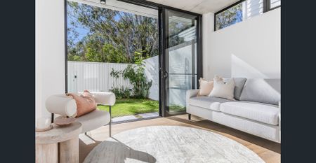 Fully Furnished Coastal Comfort in the Heart of Cabarita - Photo 2