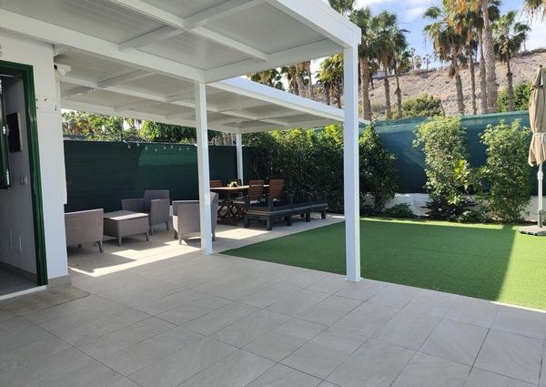 Puerto Rico, Canary Islands 35130