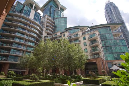 Anchor House, 21 St George Wharf, London SW8 - Photo 2